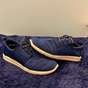 Toms Womens Blue/Navy Mixed Fabric Low Sneaker -Size 9